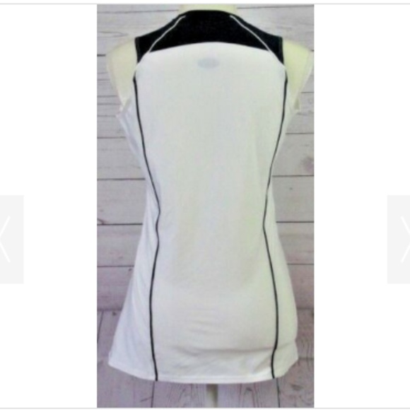 Under Armour Top Sleeveless V-neck M - Picture 3 of 8